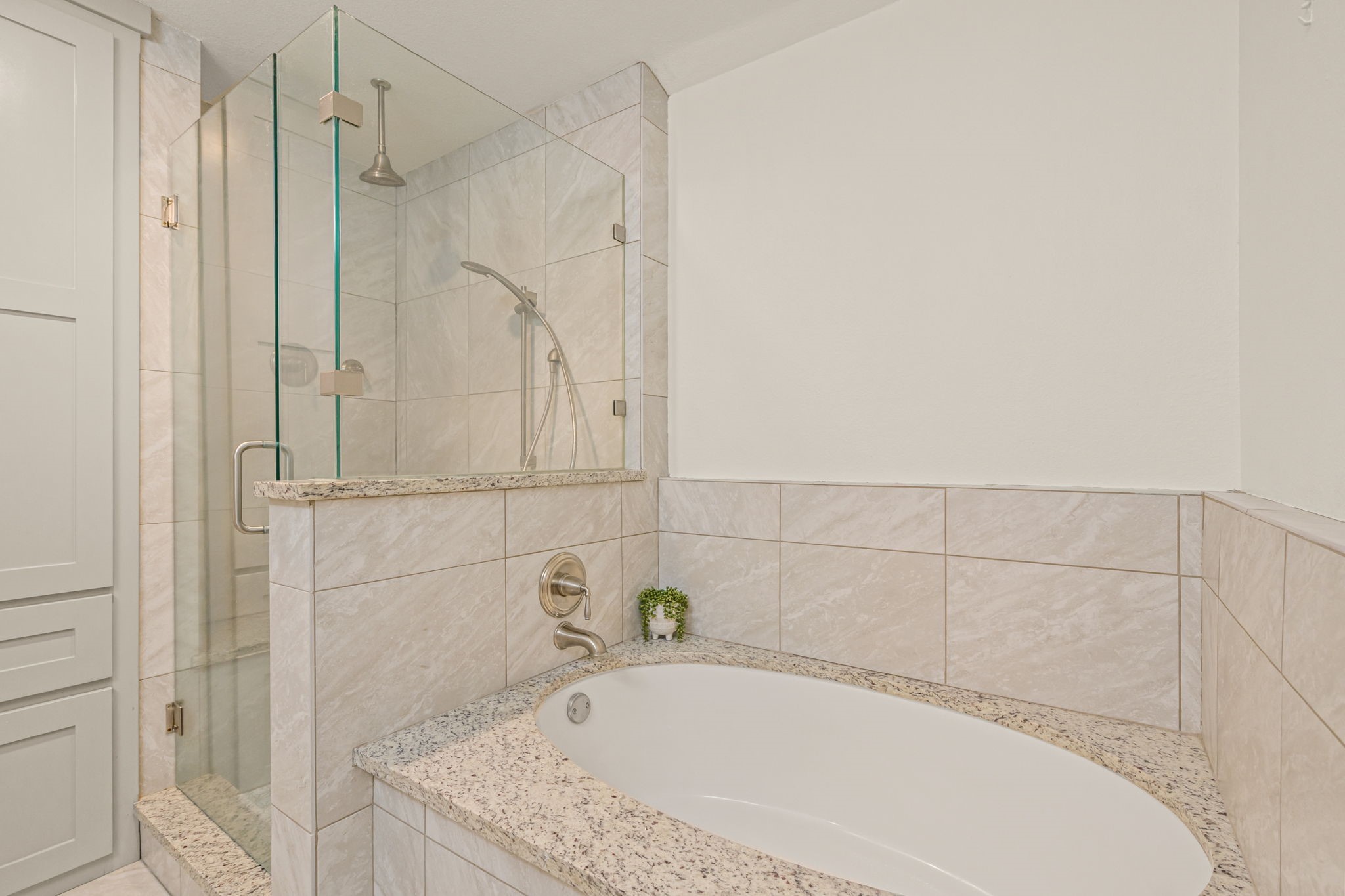 105 Thoroughbred Drive Krum TX 76249