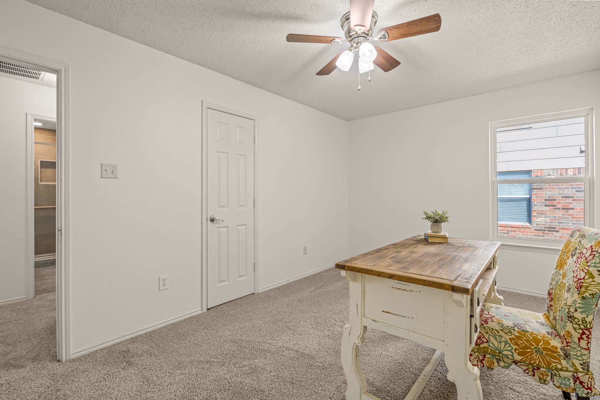 105 Thoroughbred Drive Krum TX 76249