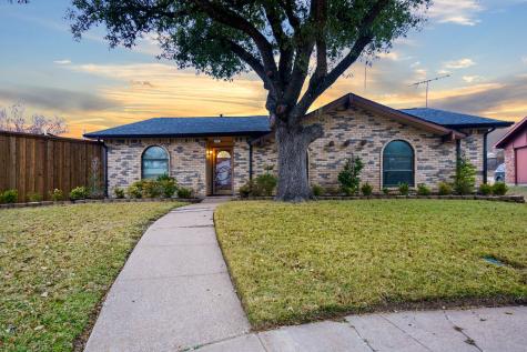 3833 Acorn Green Circle Garland TX 75043