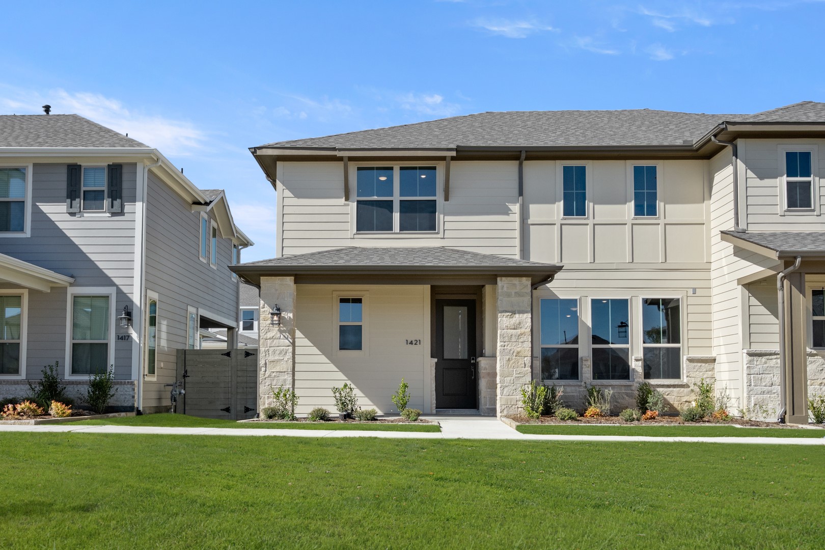 1421 Laurel Argyle TX 76226
