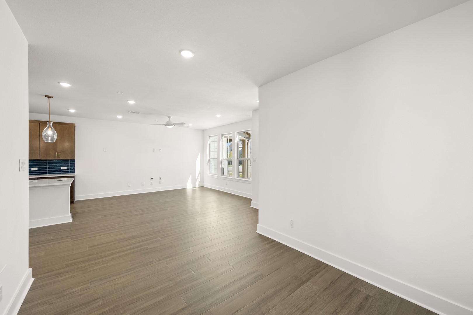 1421 Laurel Argyle TX 76226