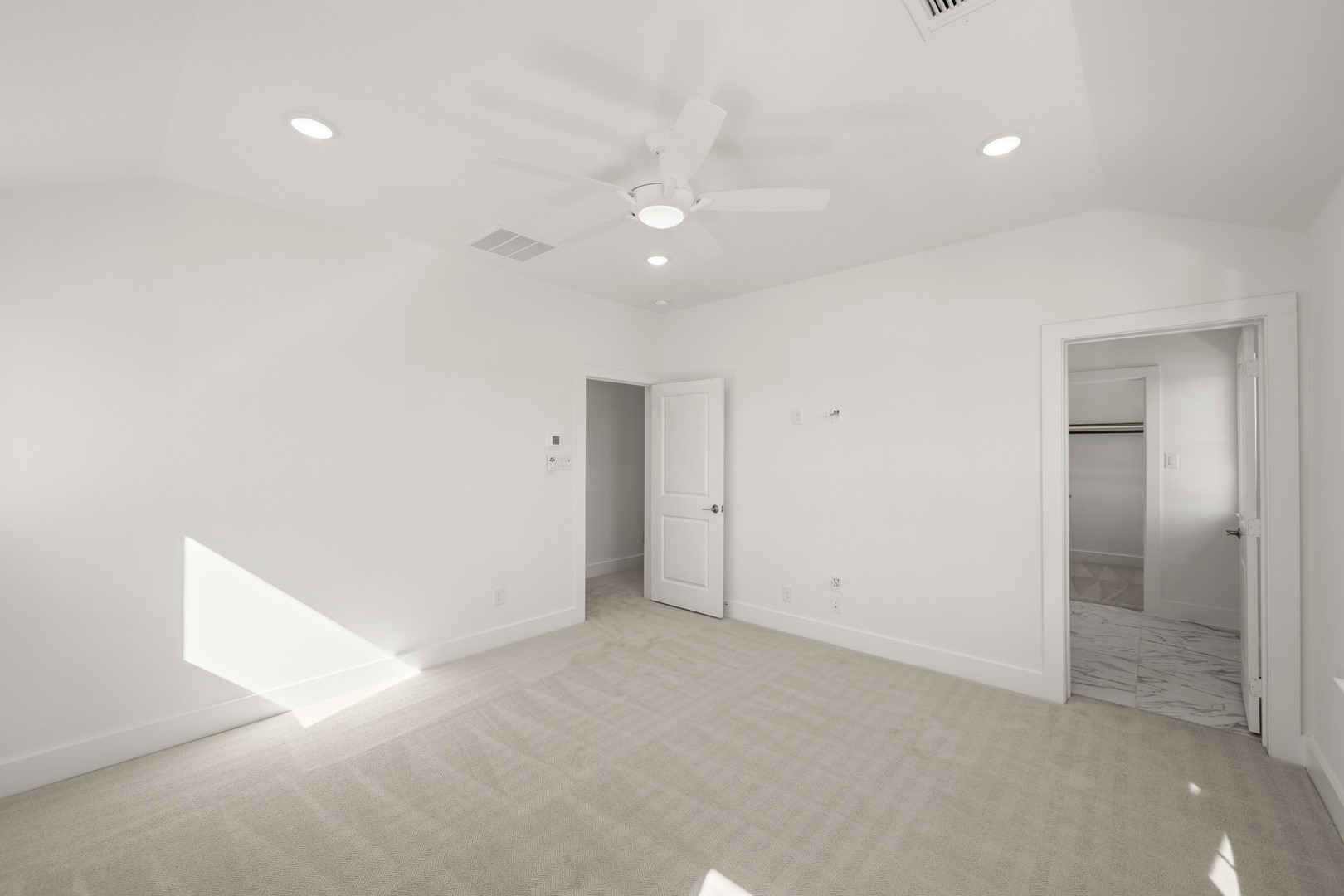 1421 Laurel Argyle TX 76226