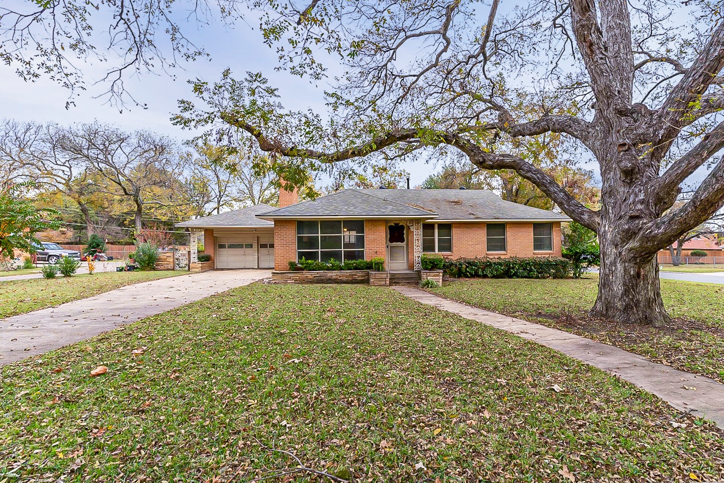 2707 Woodmere Drive Dallas TX 75233