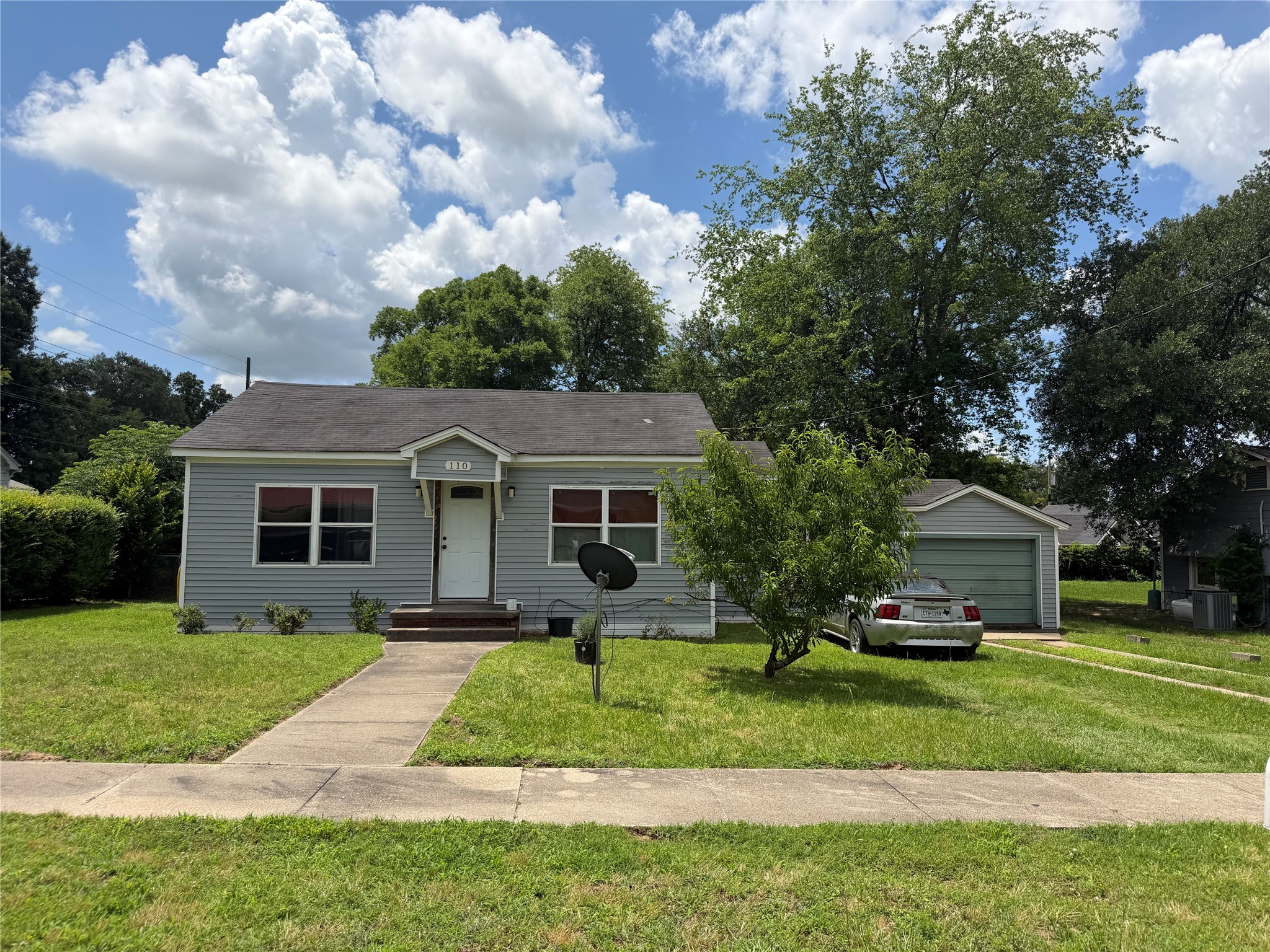110 Yorke Street Mt Pleasant TX 75455