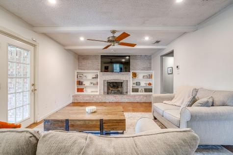7616 David Court North Richland Hills TX 76180