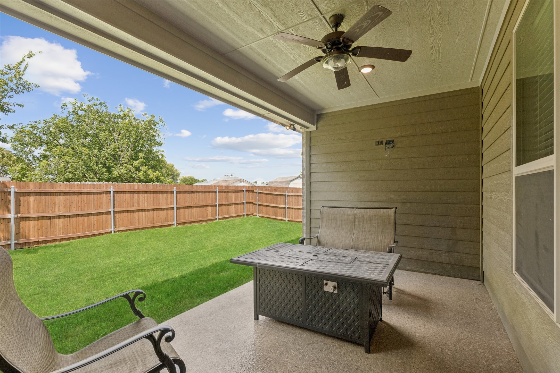 632 Mooney Drive Saginaw TX 76179