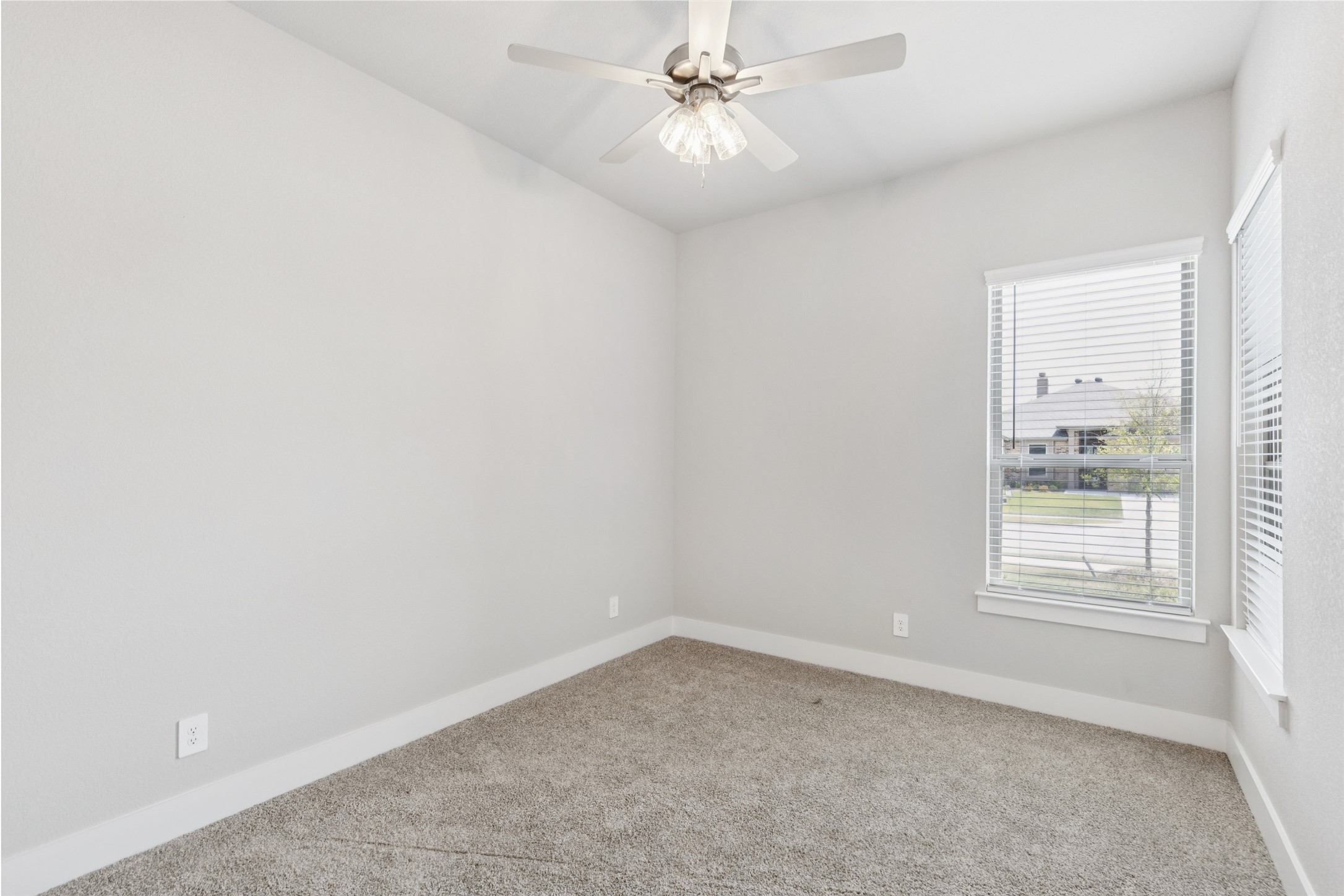632 Mooney Drive Saginaw TX 76179