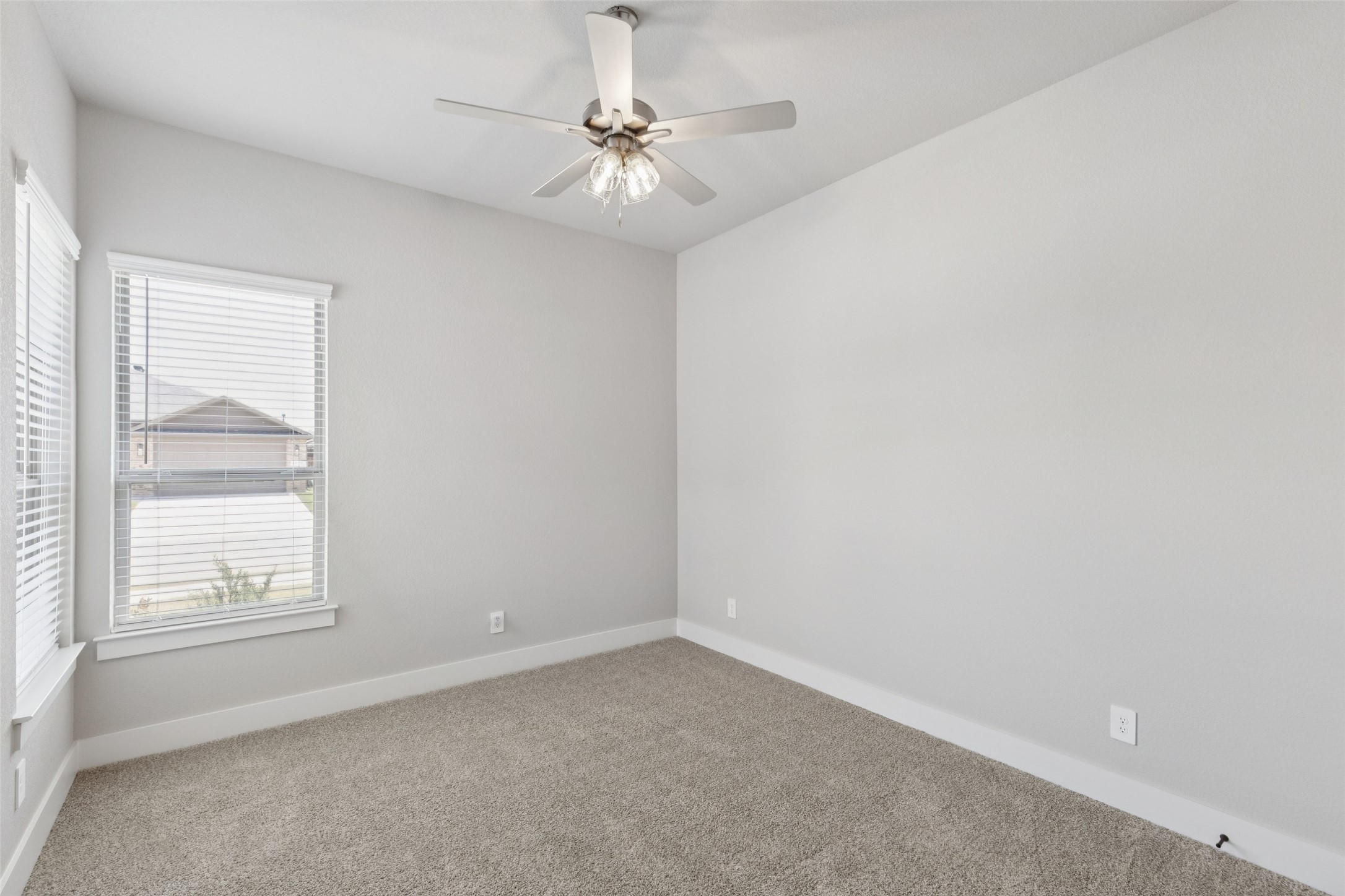 632 Mooney Drive Saginaw TX 76179