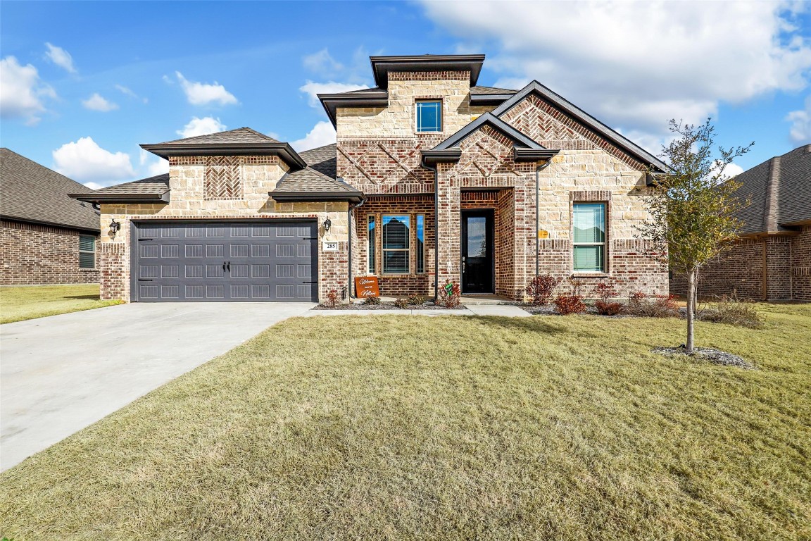 285 Lillian Lane Waxahachie TX 75165