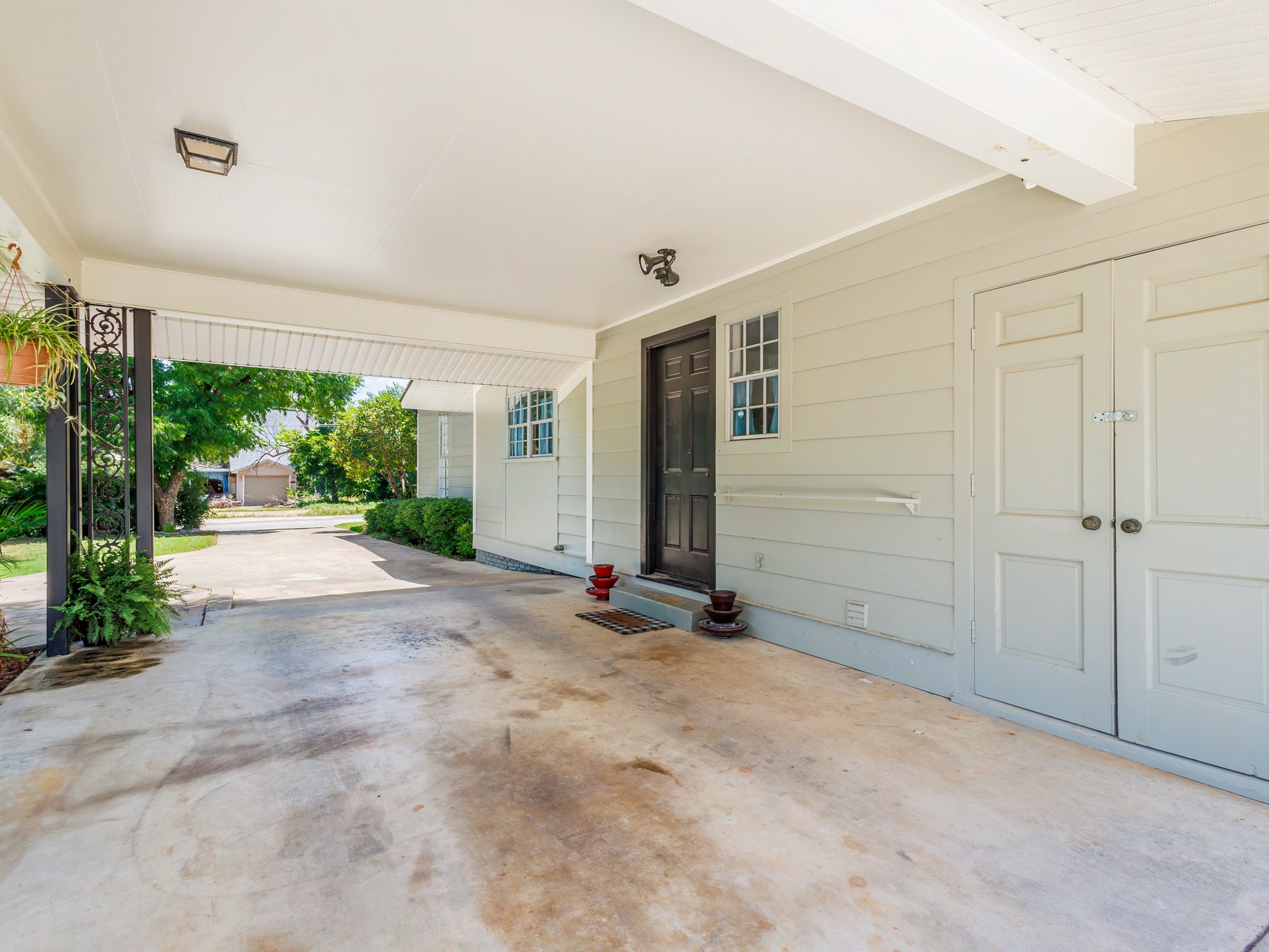 201 N Blanco Coleman TX 76834