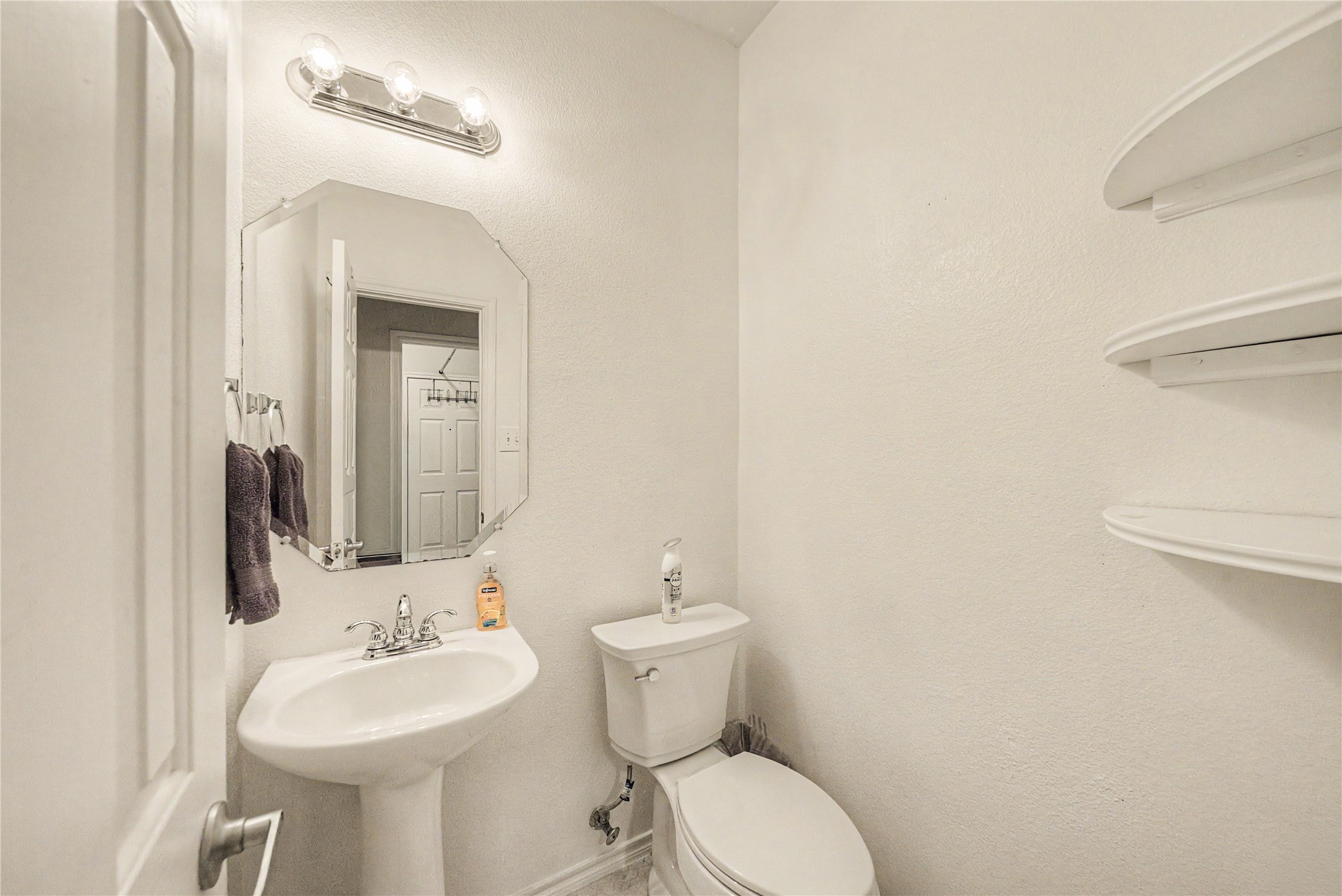 6113 Farrah Drive Fort Worth TX 76131