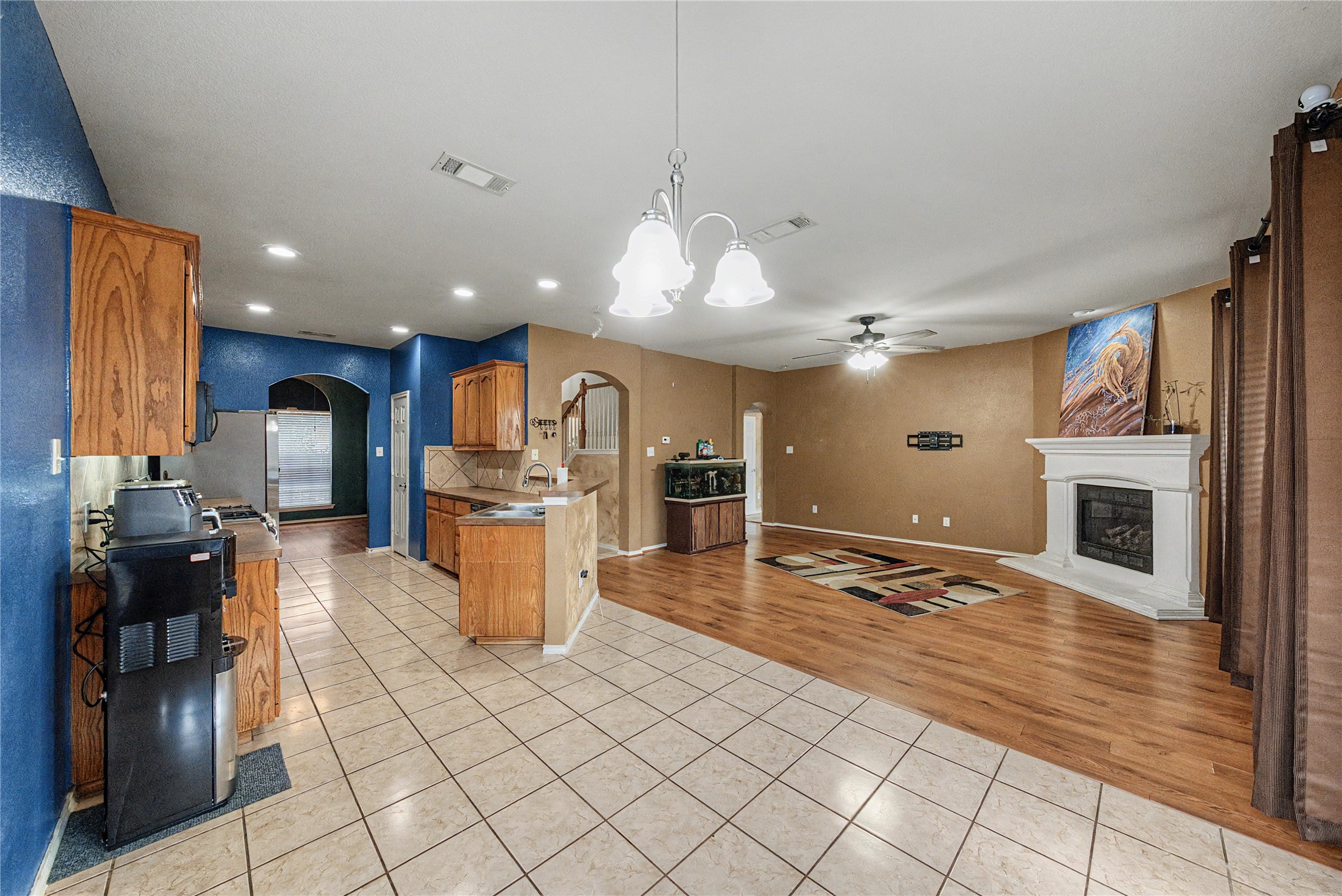 6113 Farrah Drive Fort Worth TX 76131
