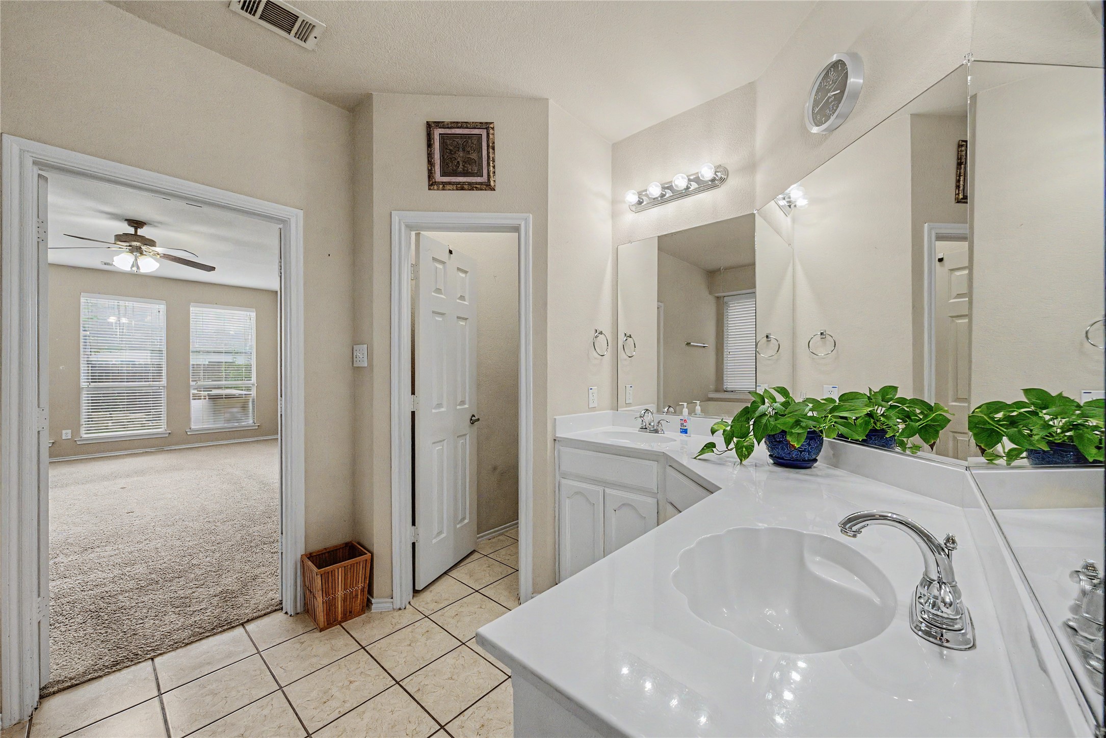 6113 Farrah Drive Fort Worth TX 76131