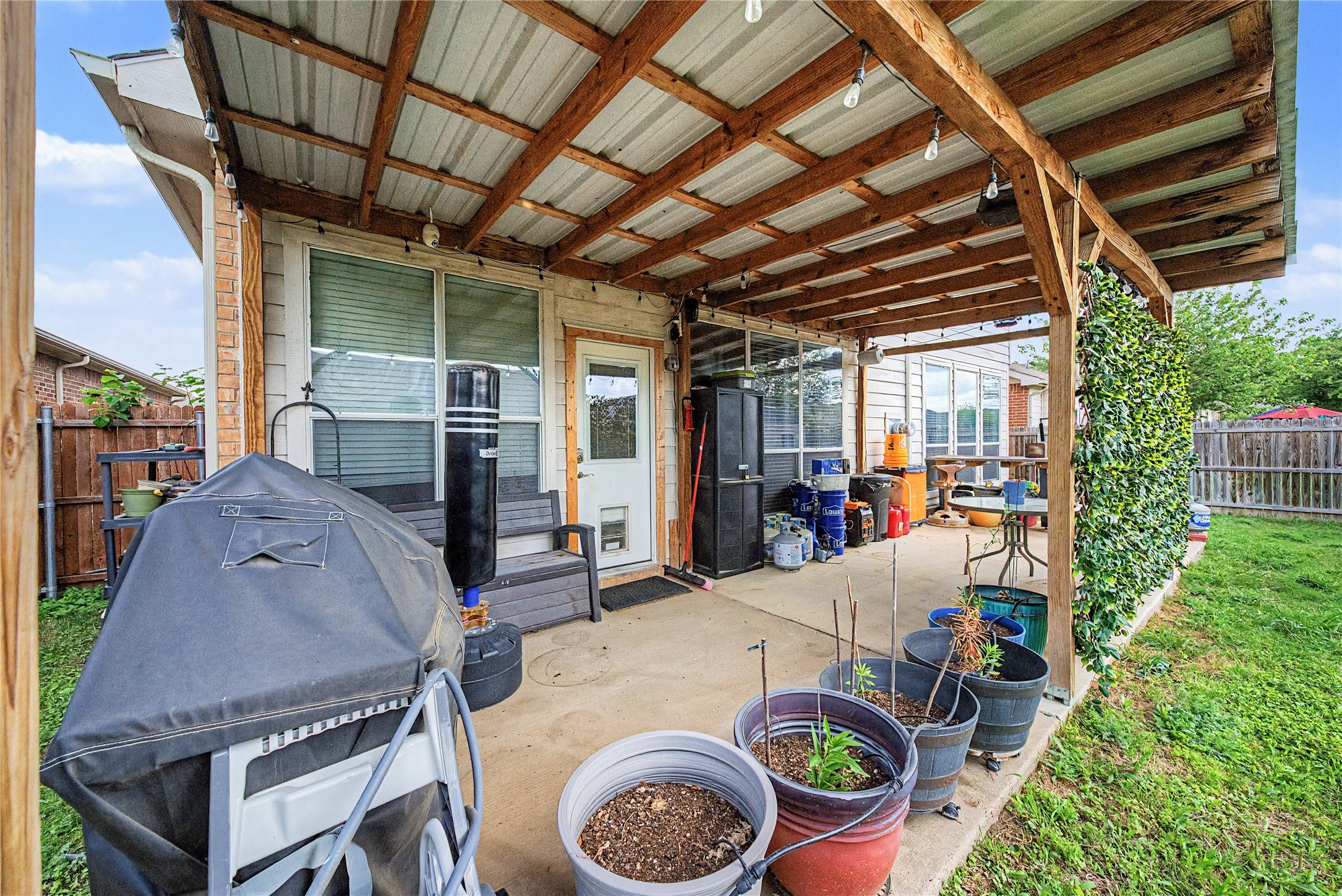 6113 Farrah Drive Fort Worth TX 76131