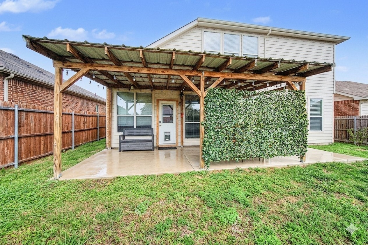 6113 Farrah Drive Fort Worth TX 76131