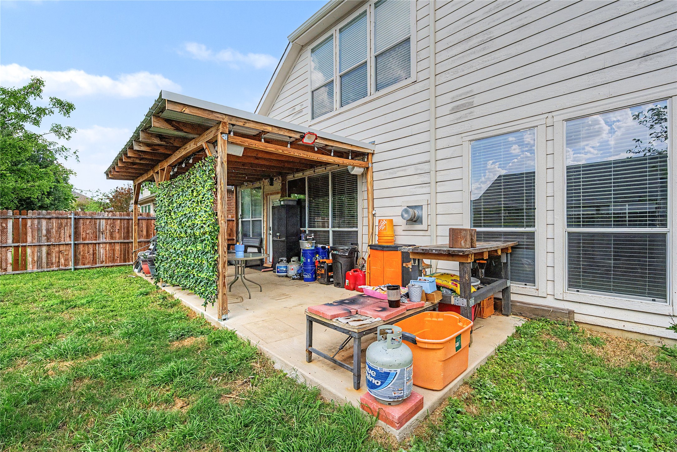 6113 Farrah Drive Fort Worth TX 76131
