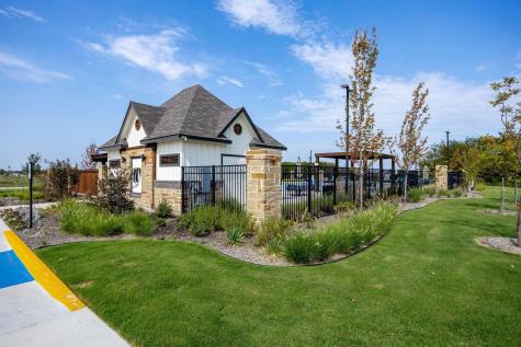 218 Briarwood Drive Nevada TX 75173
