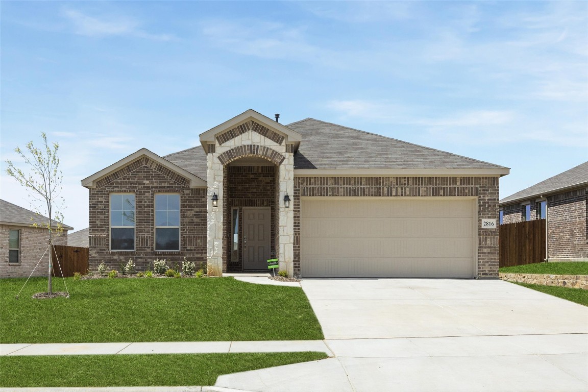 2816 Desert Lily Lane Fort Worth TX 76108