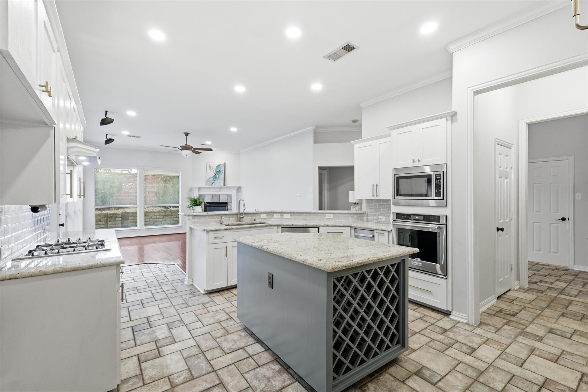 2917 Waterford Drive Irving TX 75063