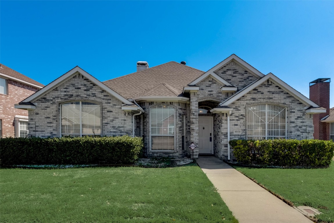 1028 Stanford Lane Lewisville TX 75067