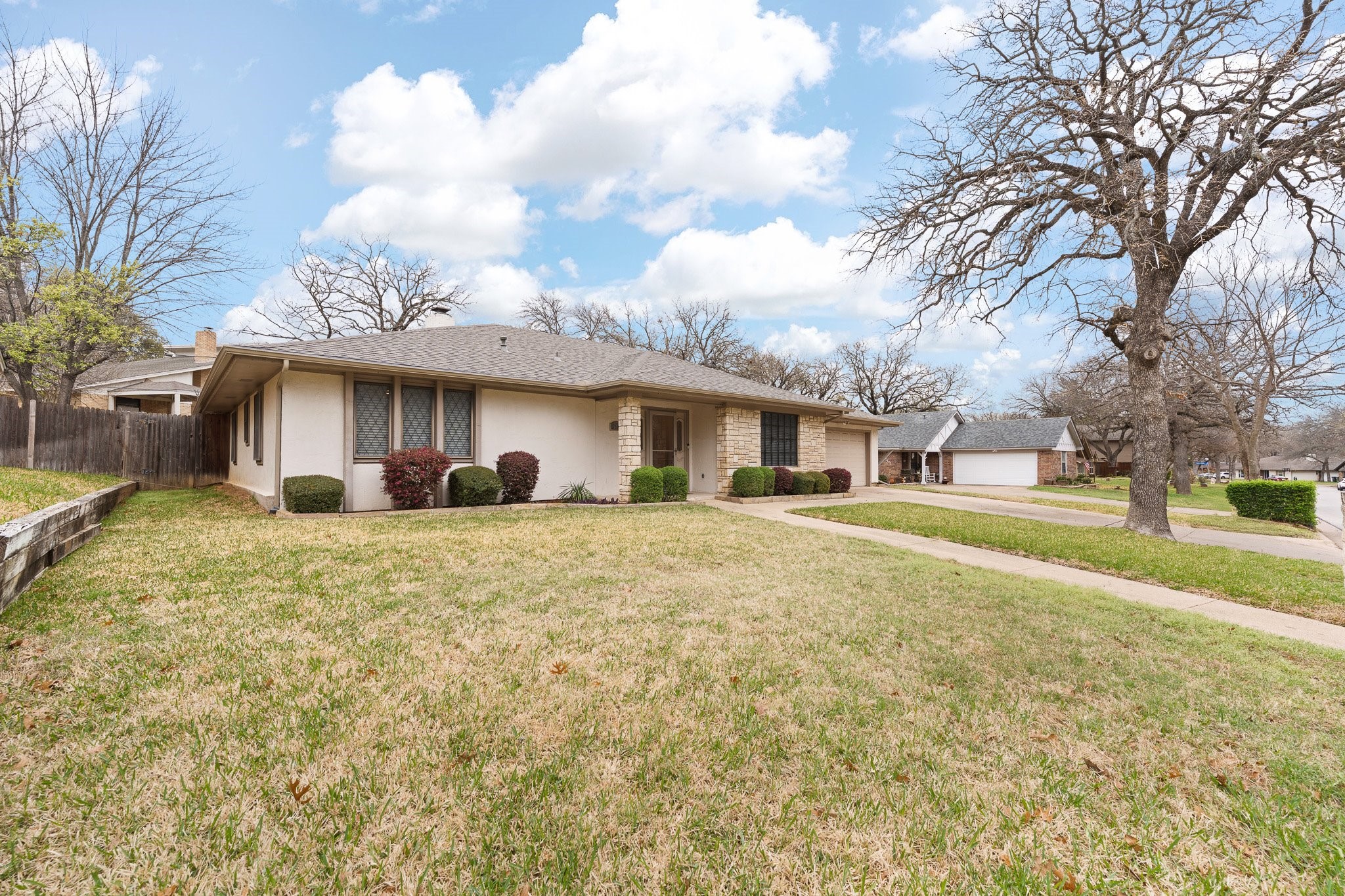 5407 Overridge Drive Arlington TX 76017