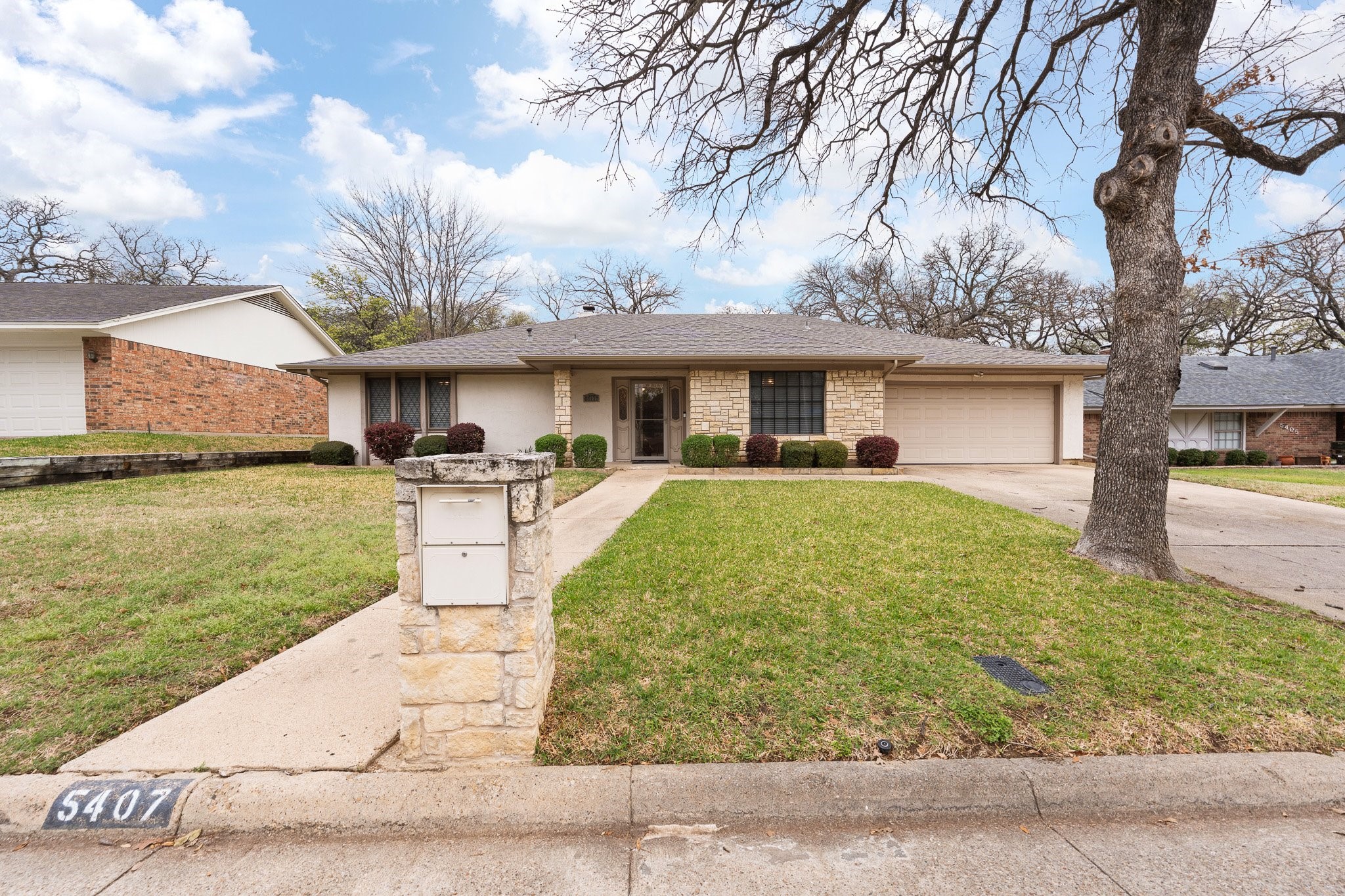 5407 Overridge Drive Arlington TX 76017