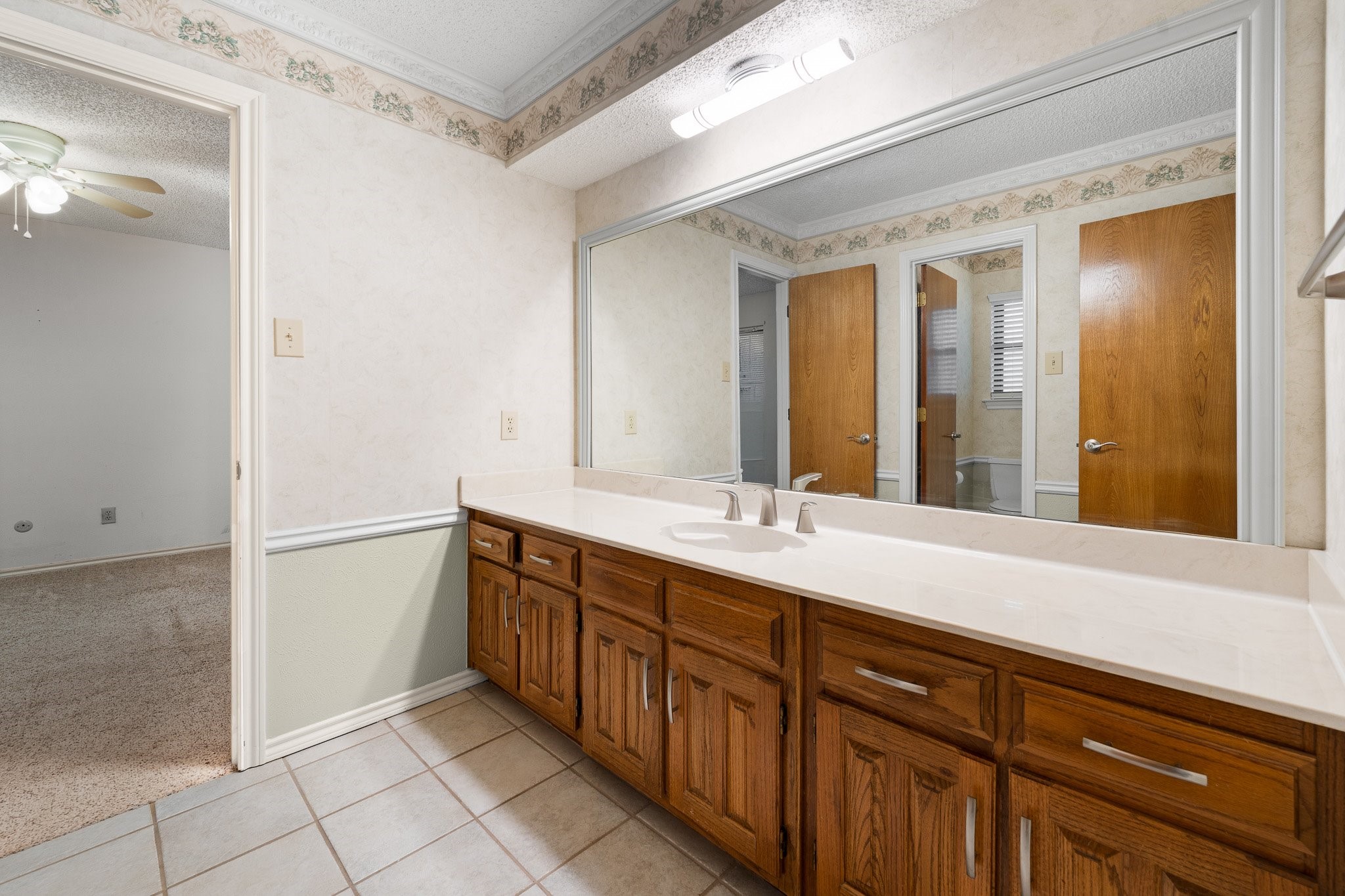 5407 Overridge Drive Arlington TX 76017