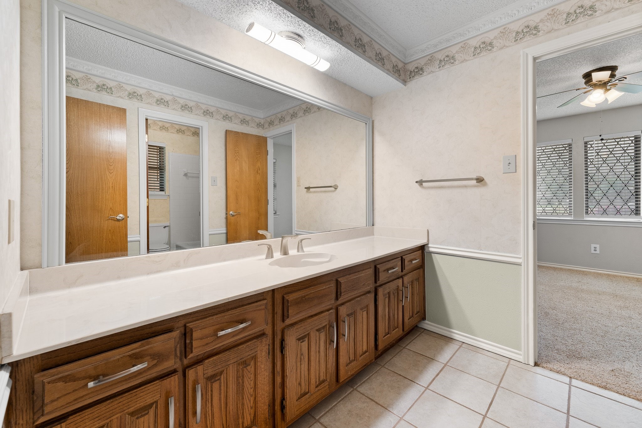 5407 Overridge Drive Arlington TX 76017