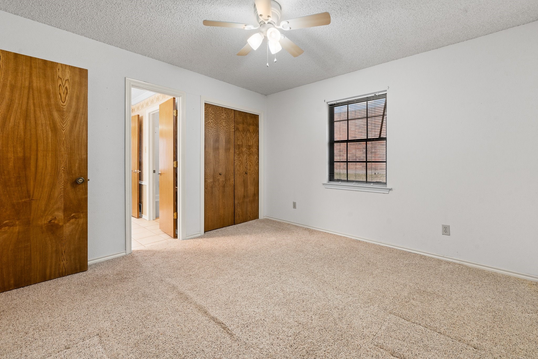 5407 Overridge Drive Arlington TX 76017