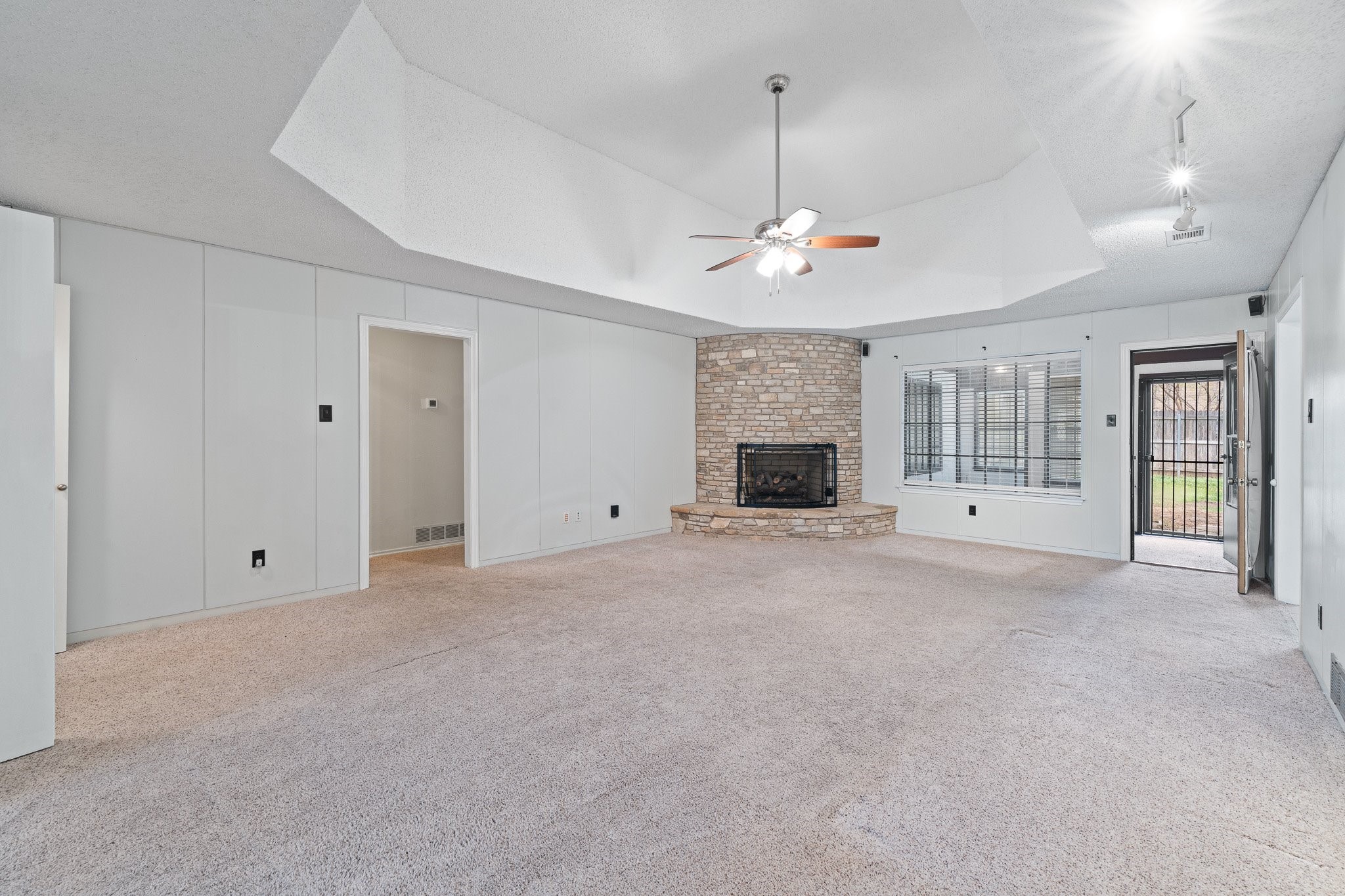 5407 Overridge Drive Arlington TX 76017