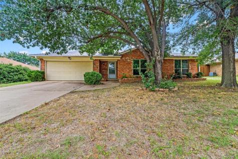 512 Meadowbrook Street Lake Dallas TX 75065