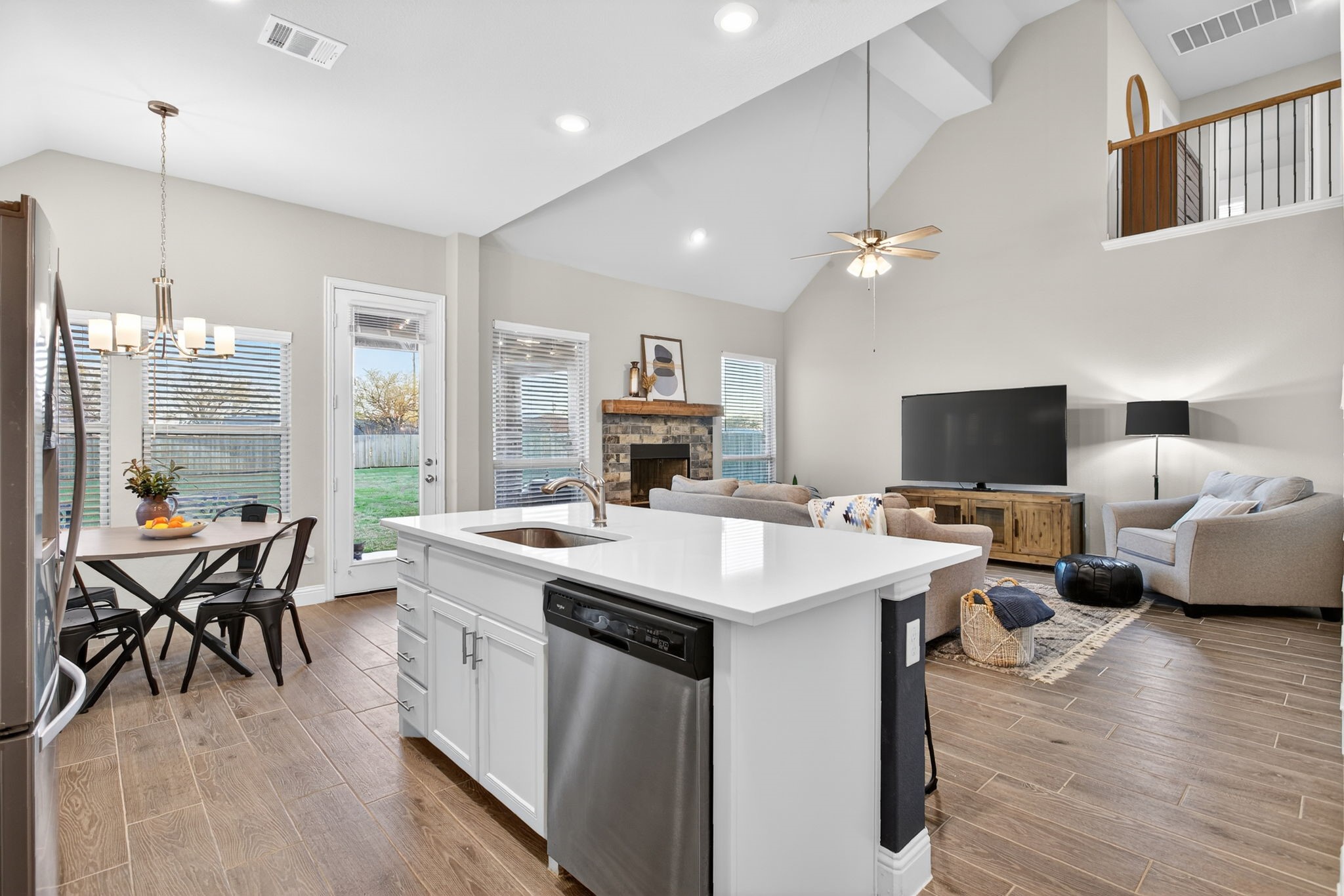 545 Clifton Court Midlothian TX 76065