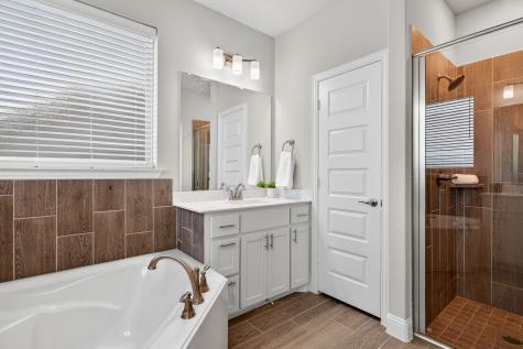 545 Clifton Court Midlothian TX 76065