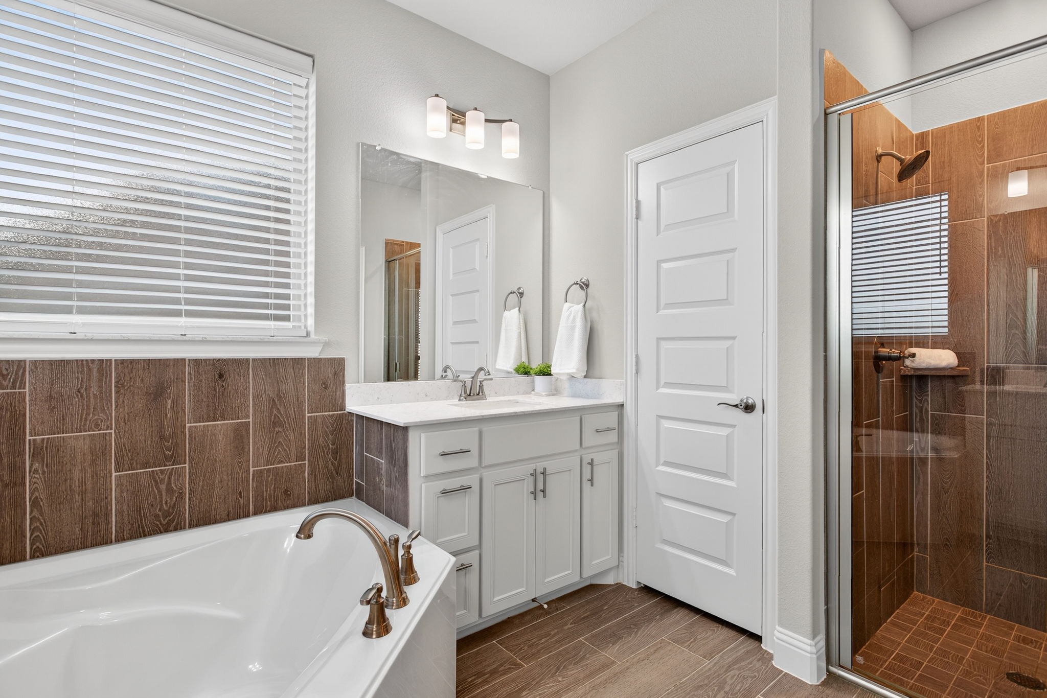545 Clifton Court Midlothian TX 76065