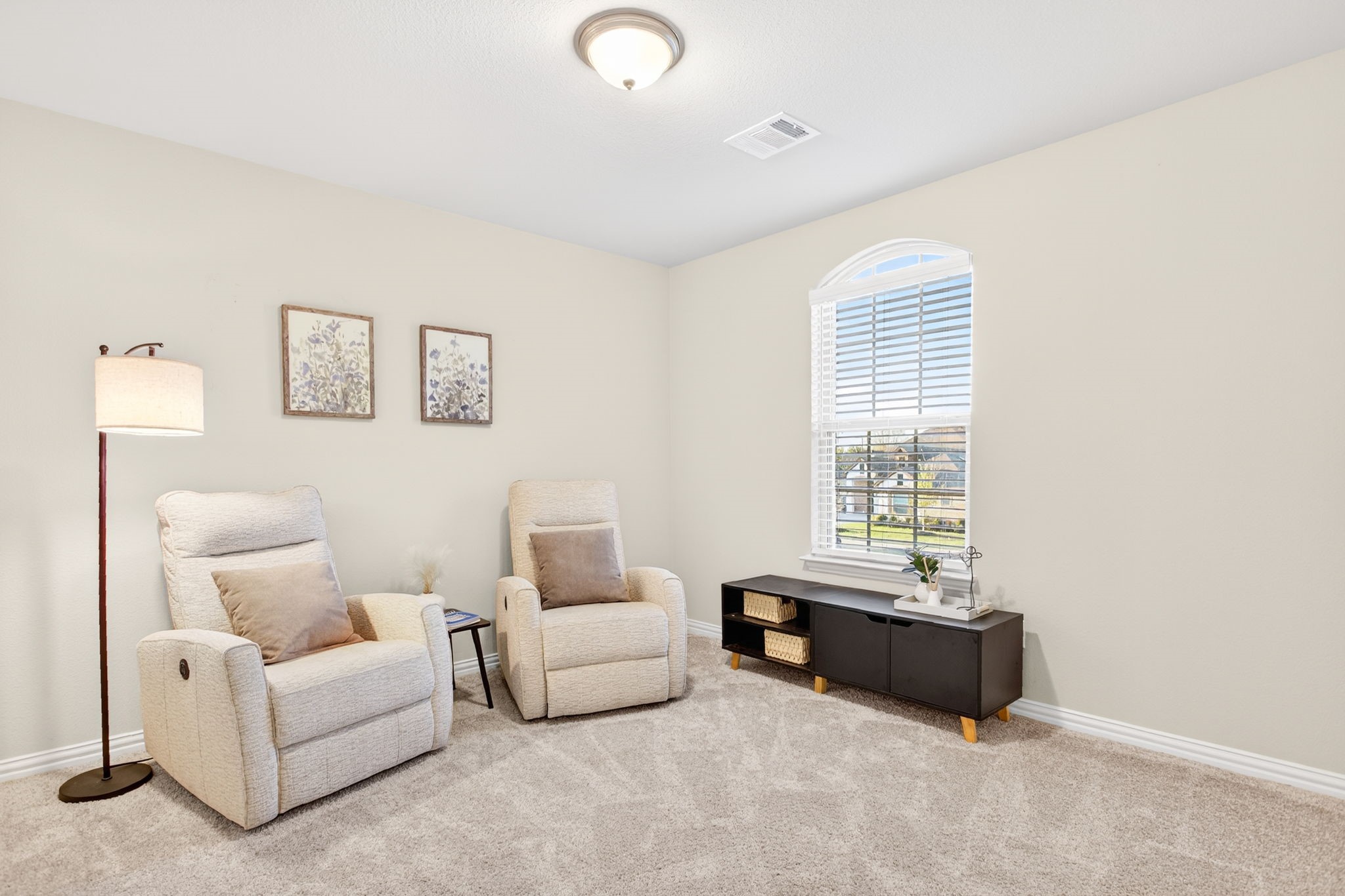 545 Clifton Court Midlothian TX 76065