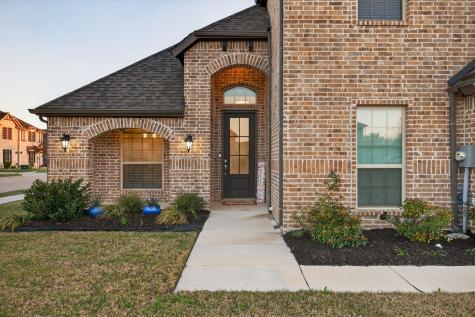 545 Clifton Court Midlothian TX 76065