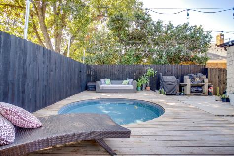 2901 Willing Avenue Fort Worth TX 76110