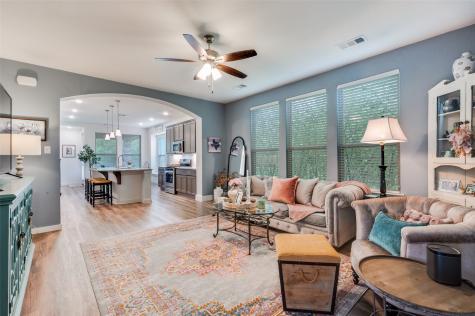 1413 Shire Drive Aubrey TX 76227