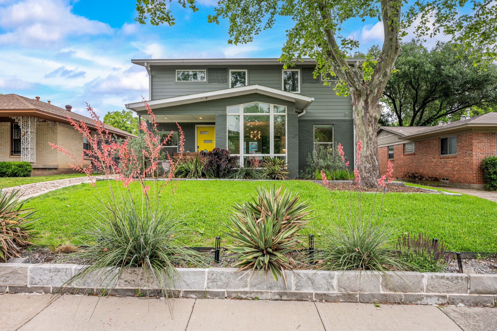 2547 Wentworth Street Dallas TX 75211