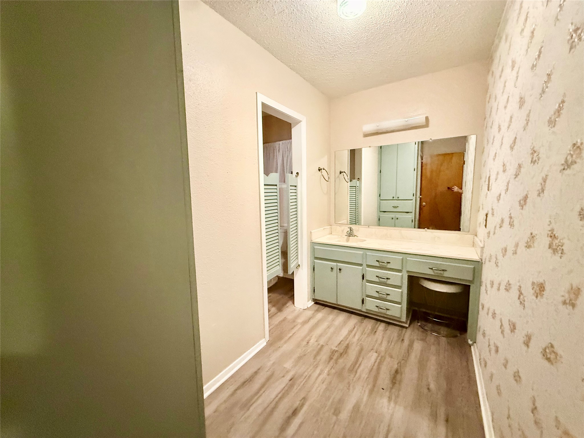 7548 Circle Drive North Richland Hills TX 76180