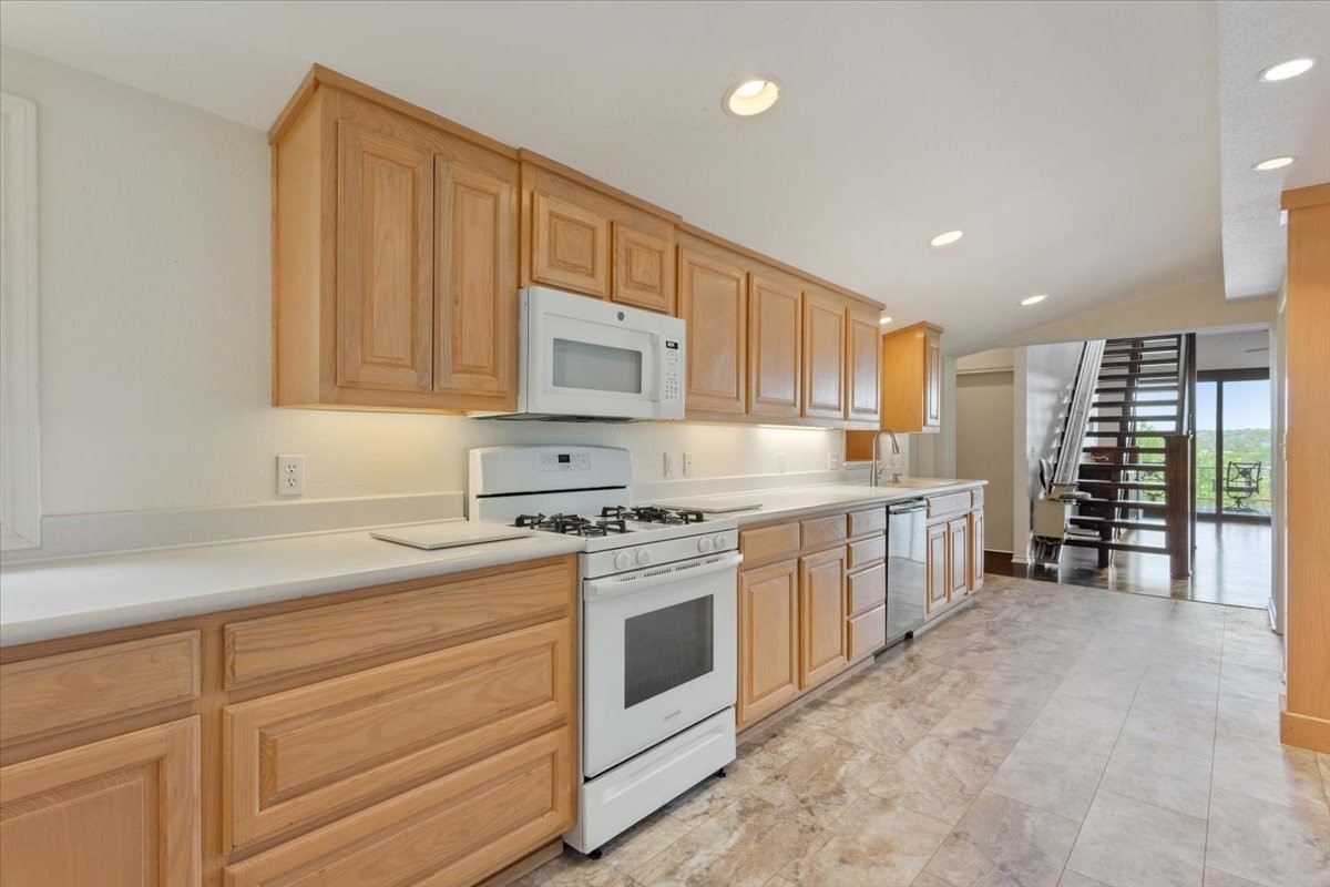 150 County Road 1604 Clifton TX 76634