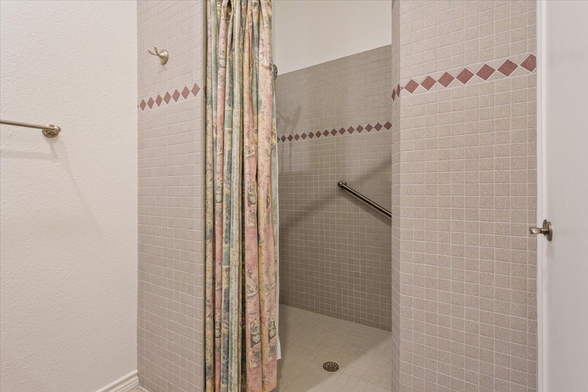 150 County Road 1604 Clifton TX 76634