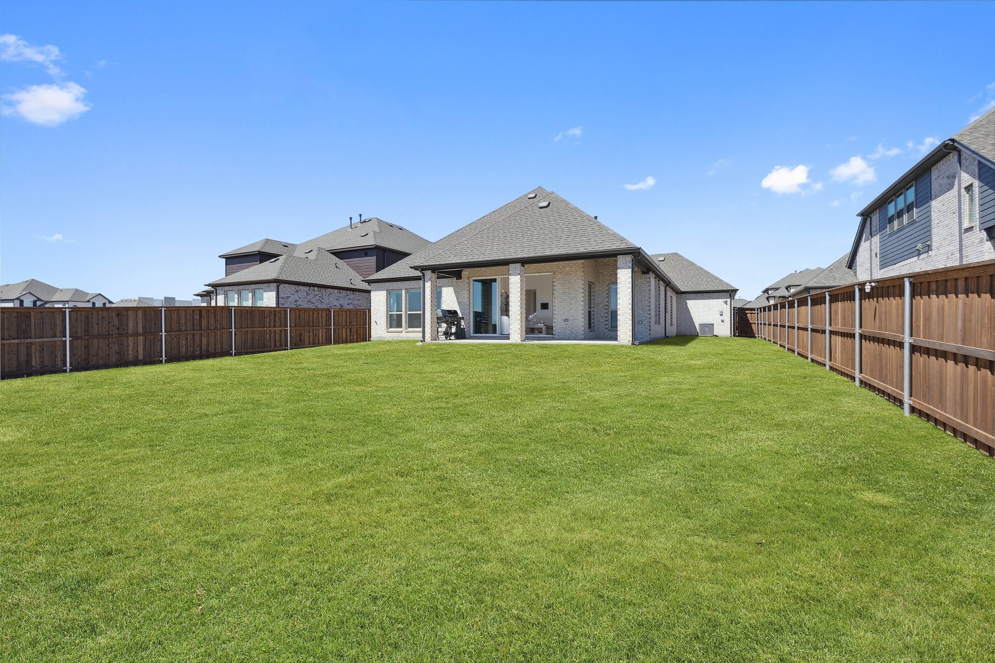 2107 Ozarks Forney TX 75126