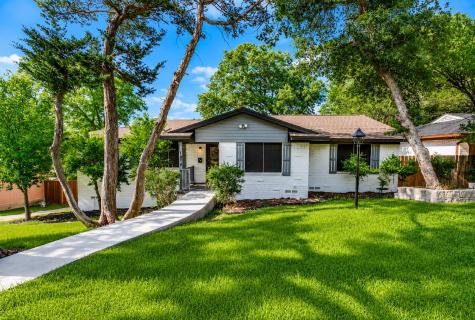 1409 Autumn Leaves Trail Dallas TX 75241