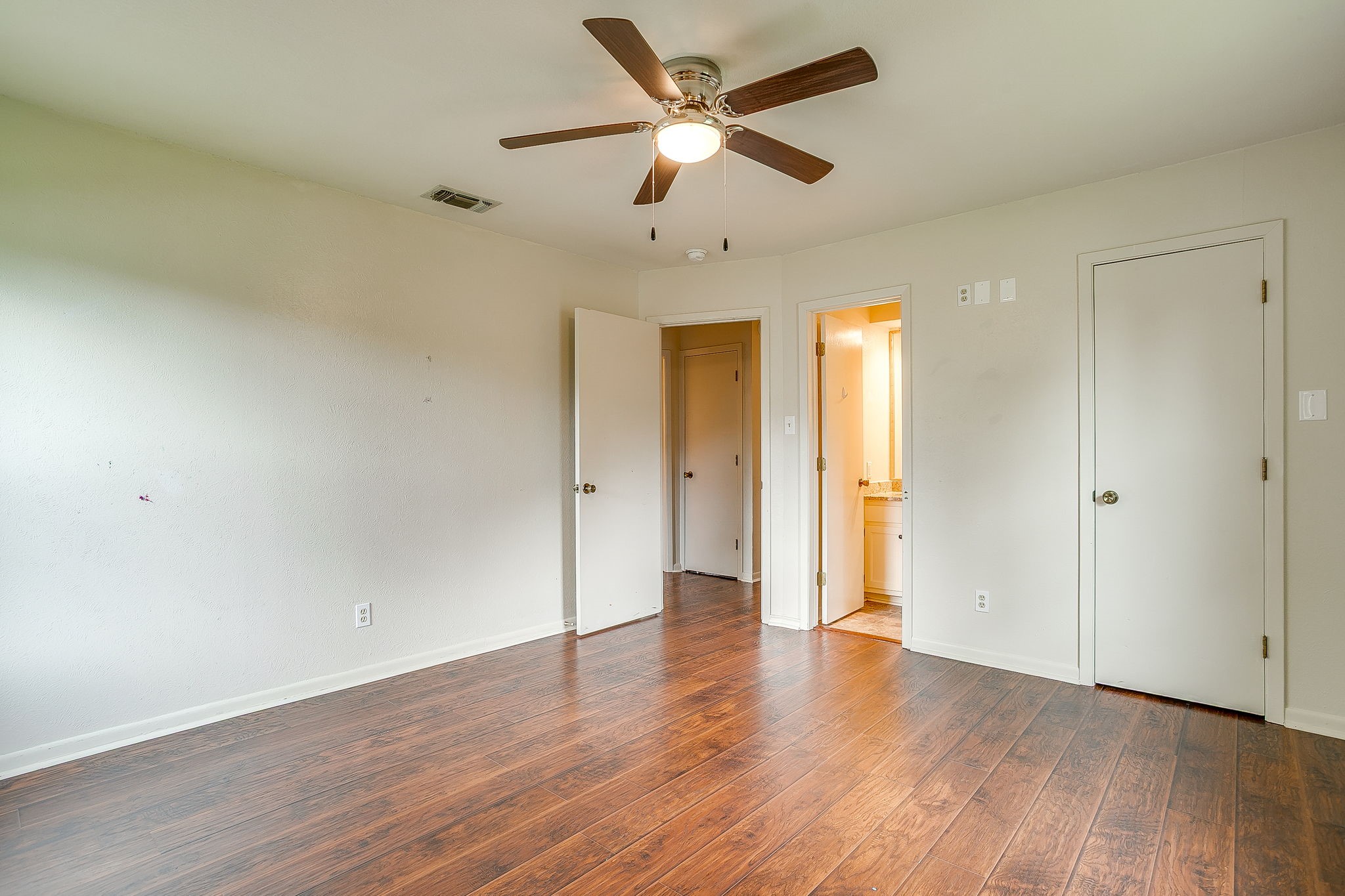 709 N Avenue B Springtown TX 76082