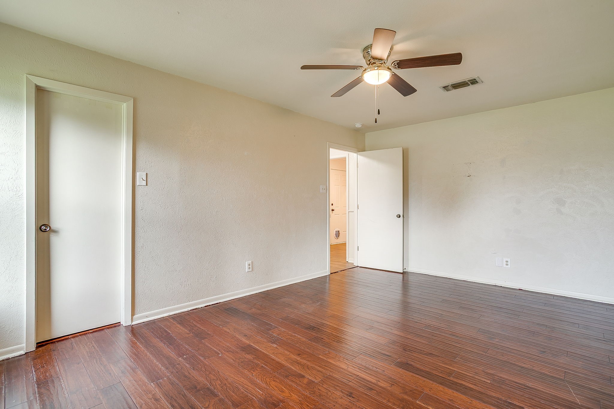 709 N Avenue B Springtown TX 76082