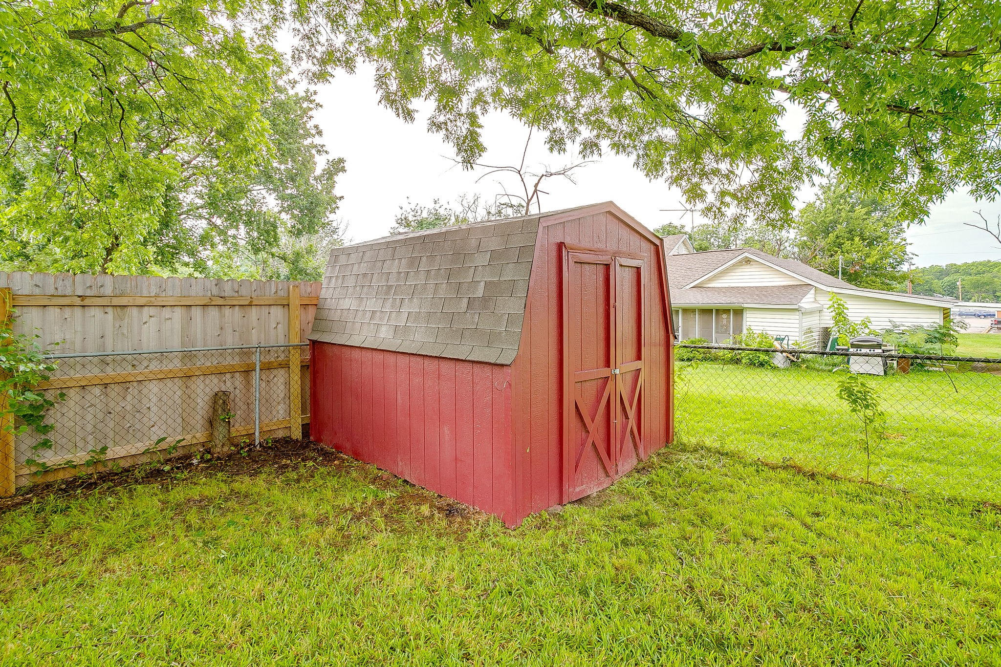 709 N Avenue B Springtown TX 76082