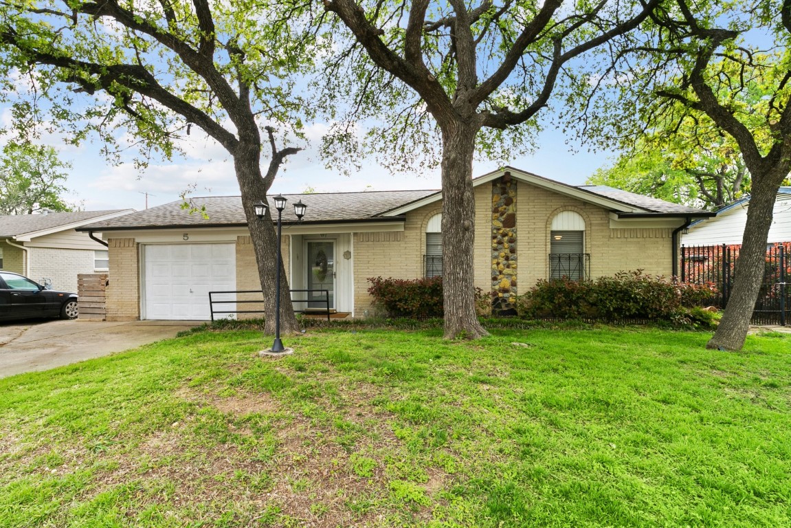 5 Stonegate Drive Bedford TX 76022