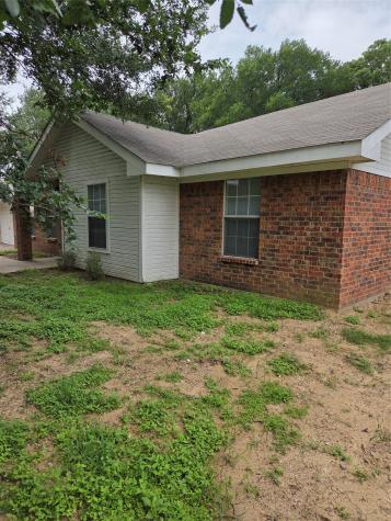 320 Hazelwood Avenue Waco TX 76705
