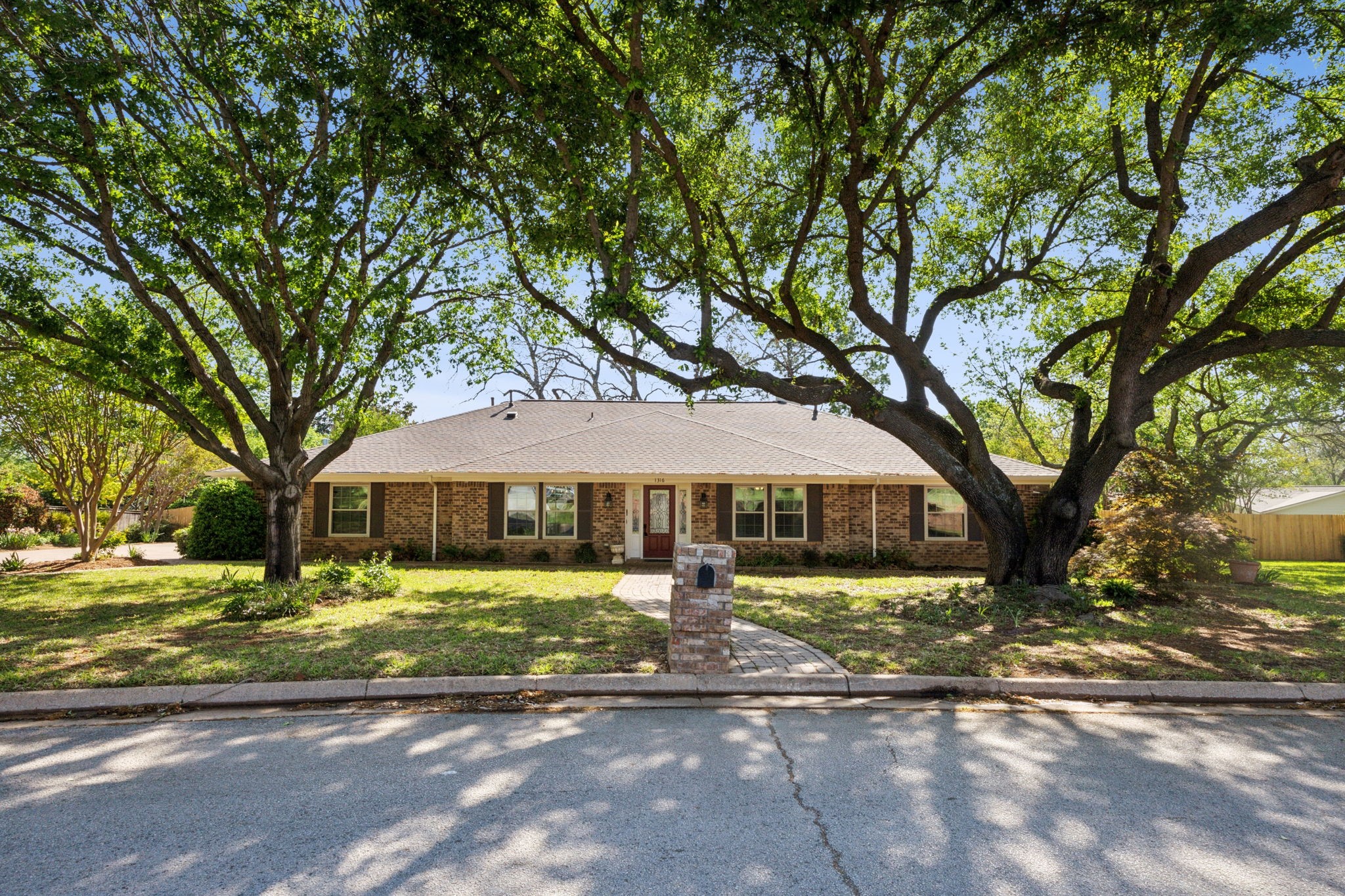 1316 Hardage Lane Colleyville TX 76034